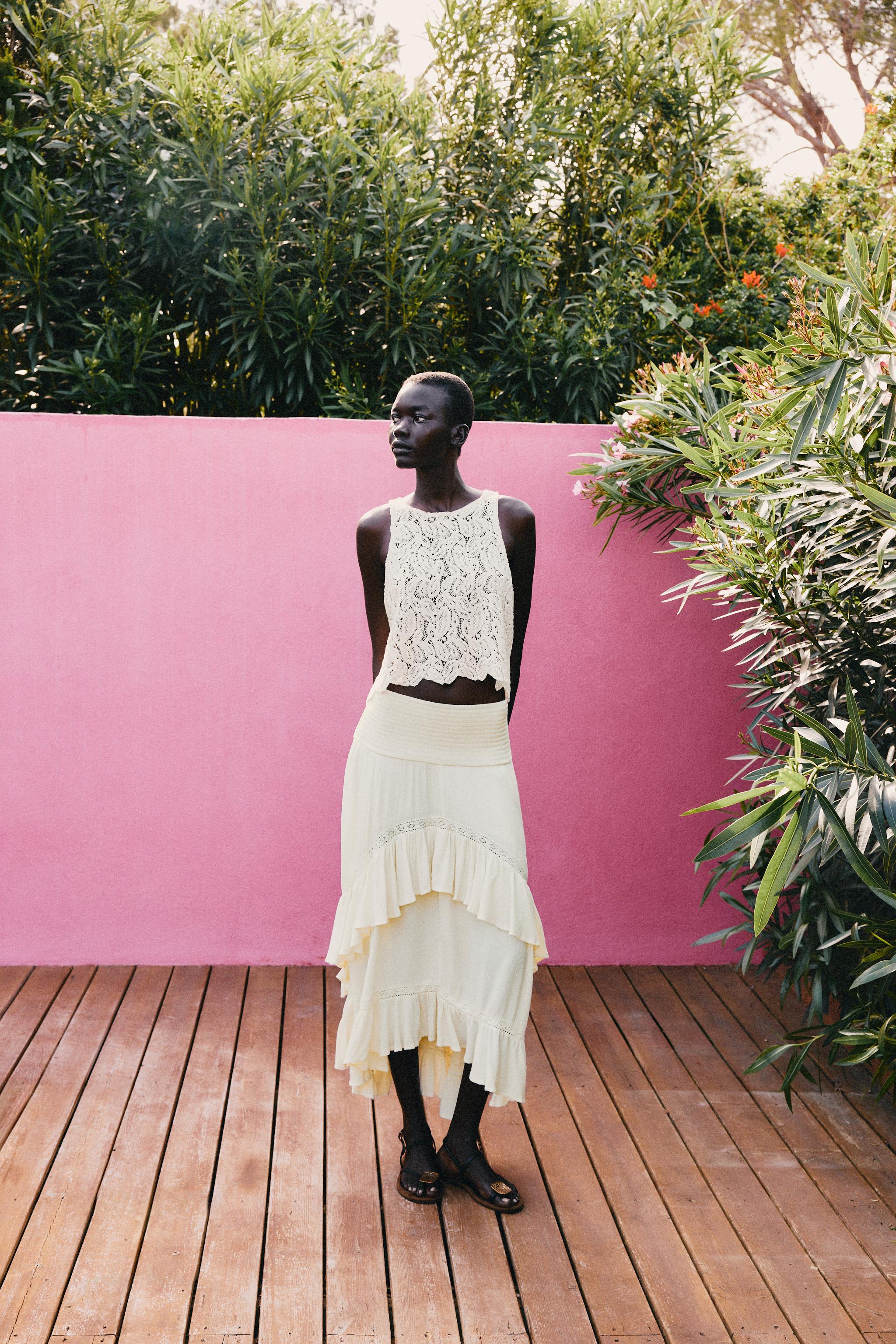 RUFFLED MIDI SKIRT